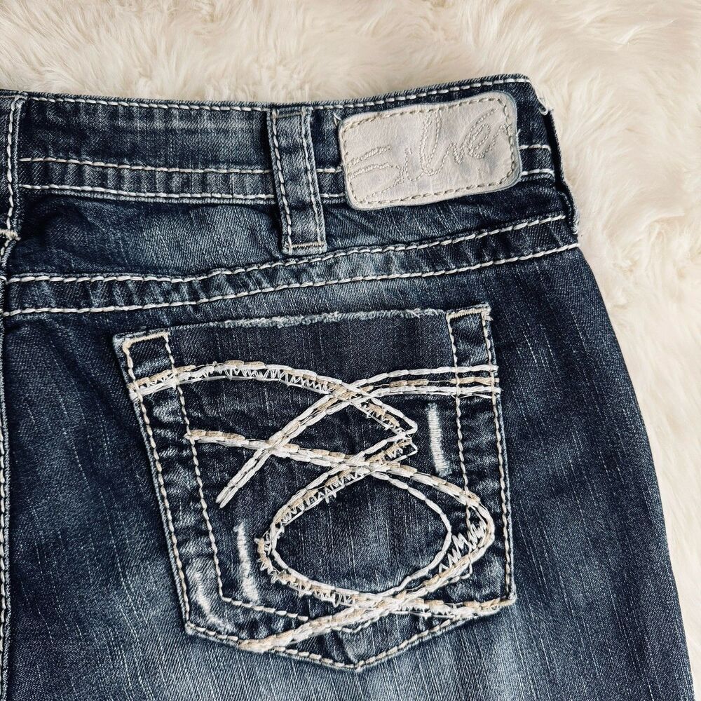 Silver Jeans Lola 17” Straight 32 (34x29) Altered Blue Distressed Denim Womens - Picture 8 of 11
